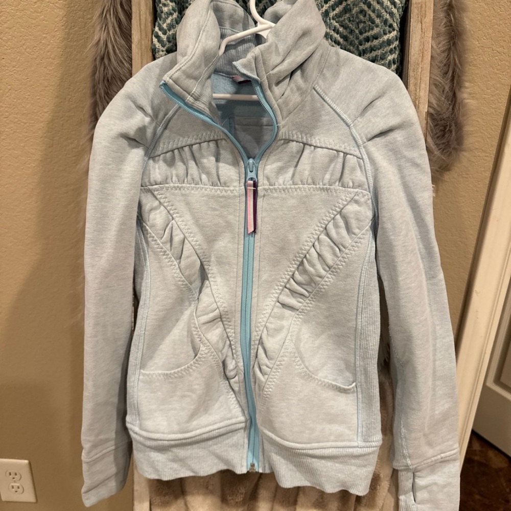 Ivivva scuba size 7